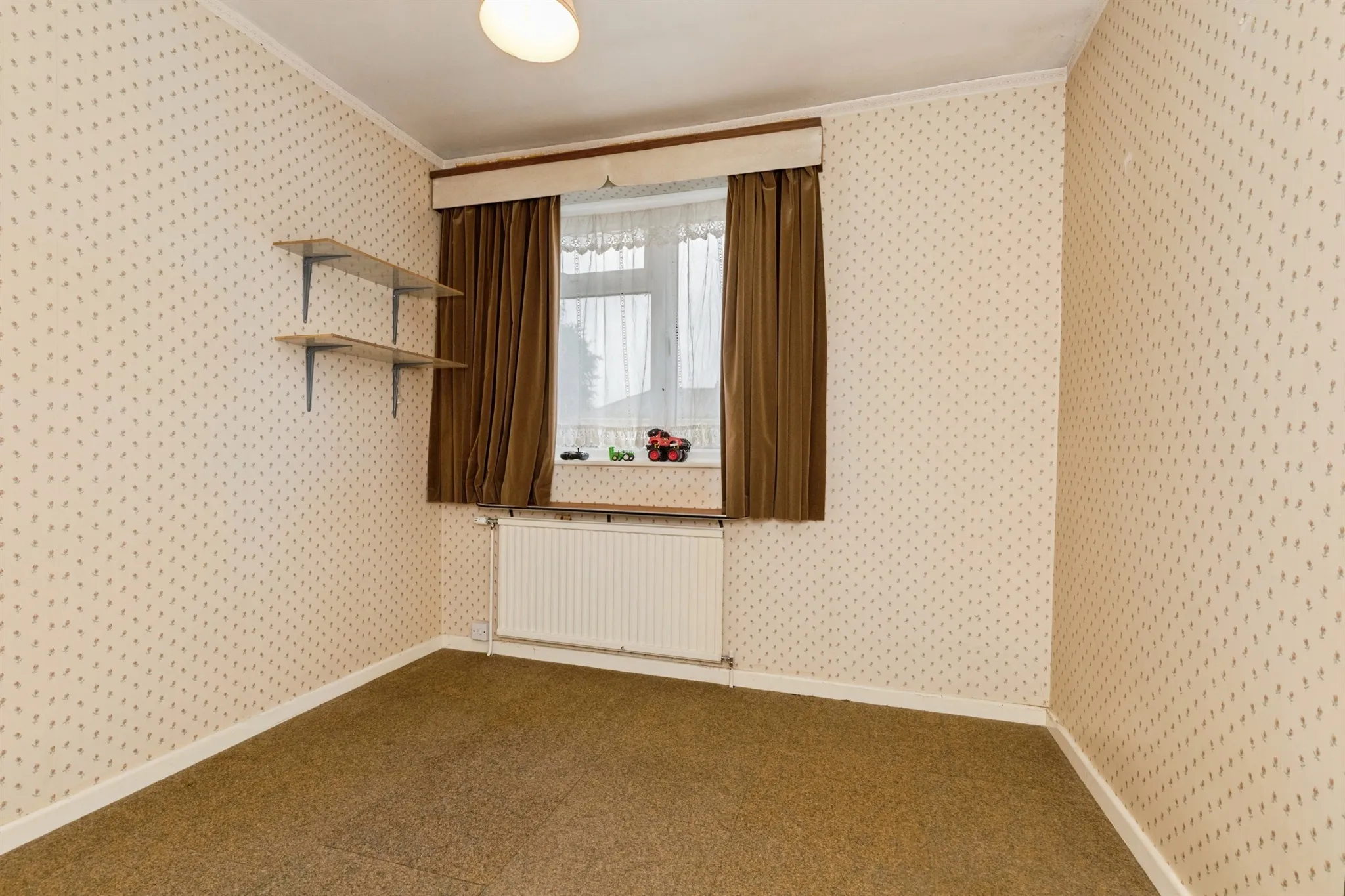 3 bed Semi-Detached