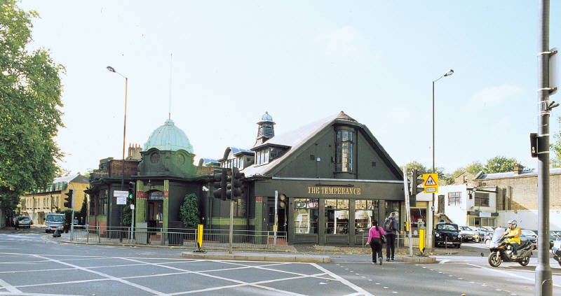 Prominent and Attractive Freehold Public House Investment
