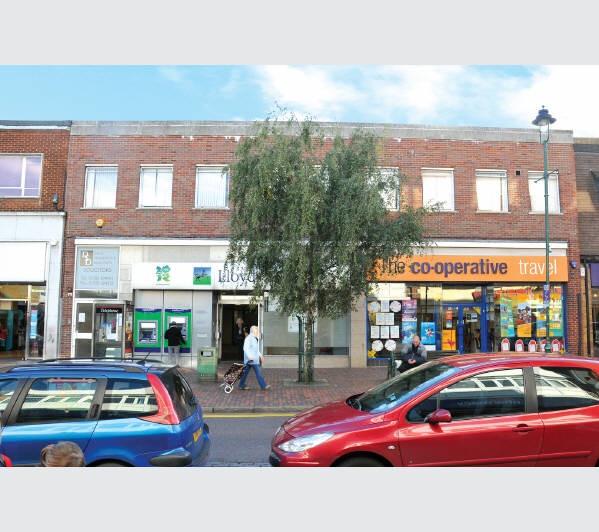 Well Located Freehold Bank, Shop & Office Investment
