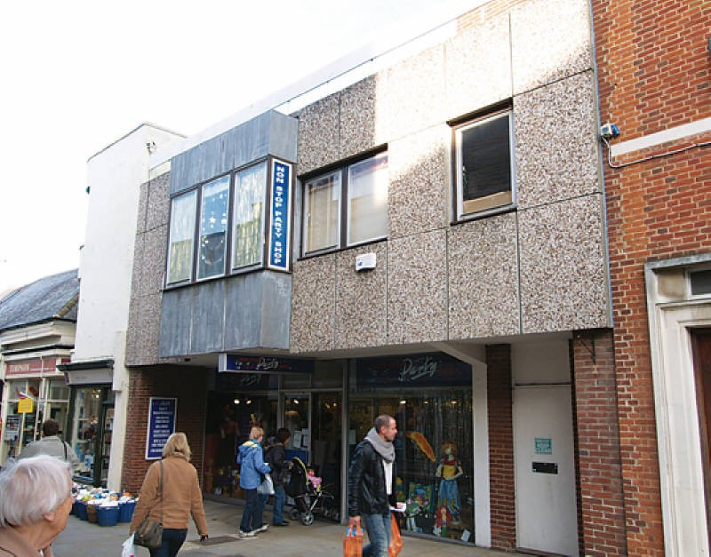 Freehold Shop Investment