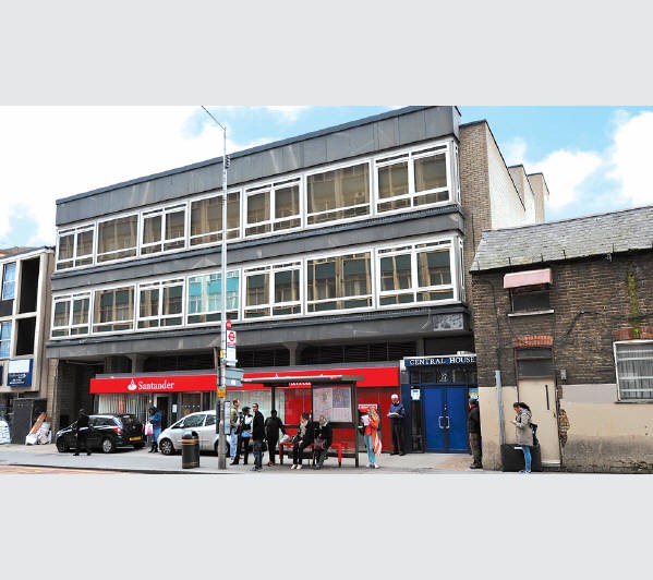 Town Centre Freehold Bank, Restaurant and Office Investment