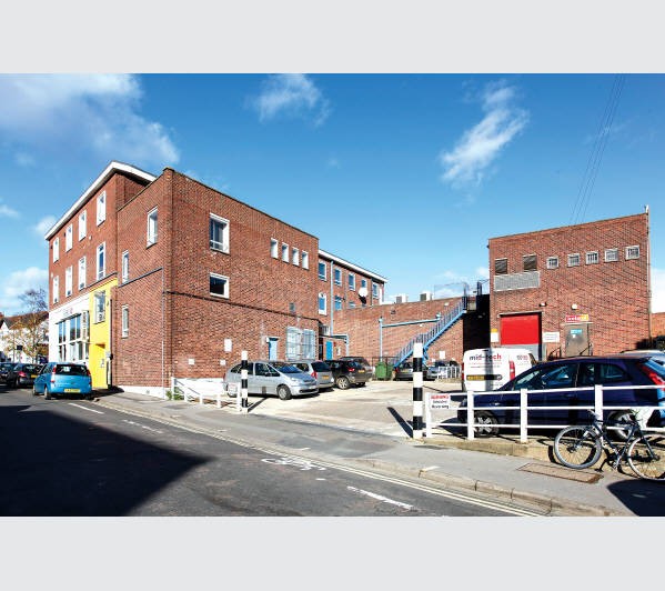 Freehold Shop and Office Investment