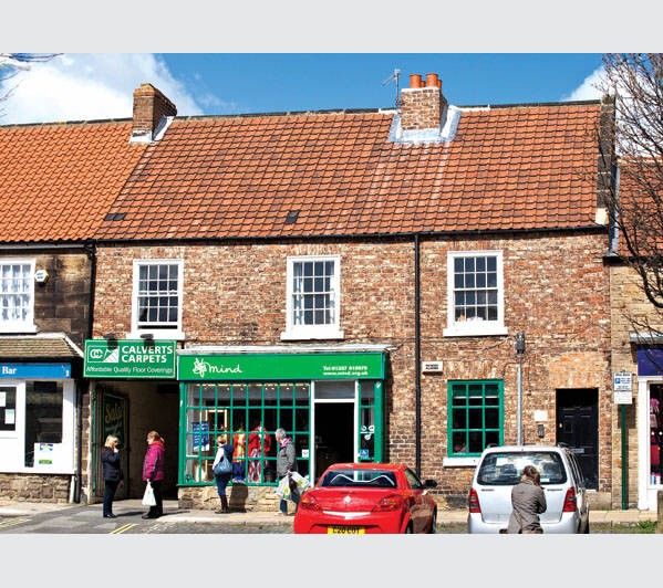 Attractive Virtual Freehold Shop Investment