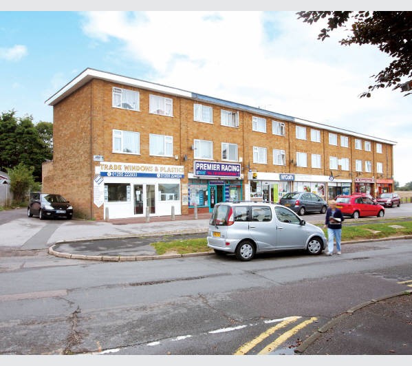 Freehold Unbroken Parade of Shops