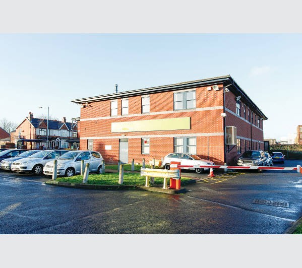 Modern Freehold Job Centre Investment