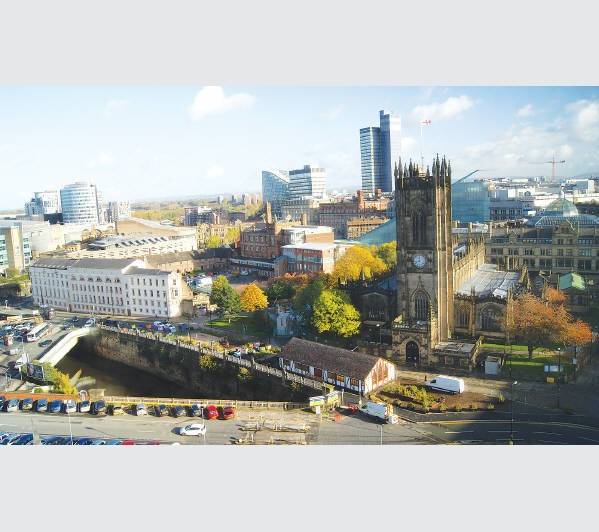 A Leasehold Self-Contained Thirteenth Floor Flat with Views over Manchester City Centre and Manchest