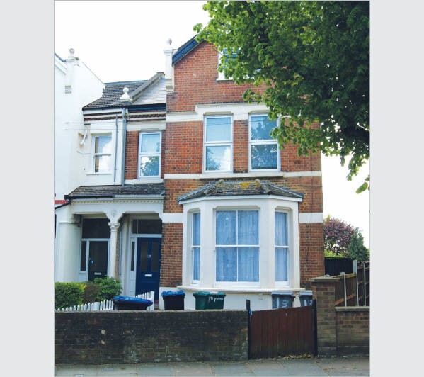 A Leasehold Self-Contained First Floor Flat