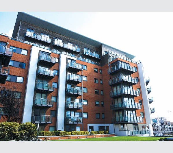 A Leasehold Self-Contained Purpose Built Fifth Floor Flat with Marina Views