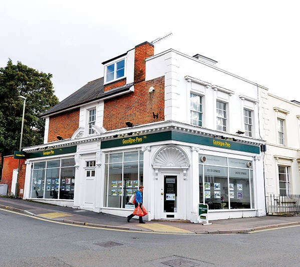 Freehold Estate Agents Office Investment