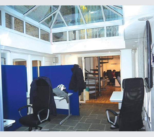 Freehold Mid Terrace Five Storey Building