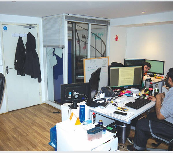 Freehold Mid Terrace Five Storey Building