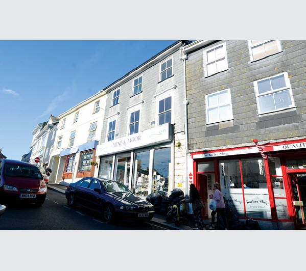 Freehold Shop Investment
