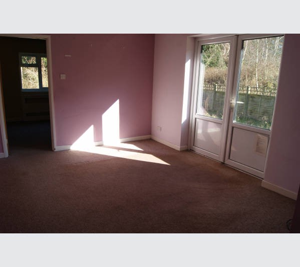 Freehold Detached Building