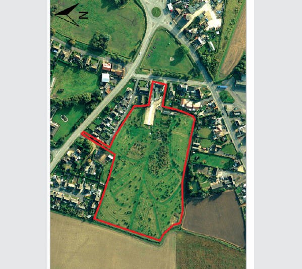 An Attractive Freehold Detached Grade II Listed Building formerly used as a Restaurant Premises. Occ