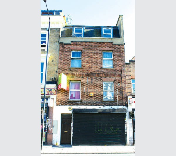 A Leasehold Self-Contained Second Floor Flat