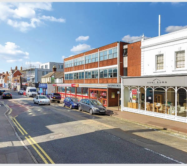 Freehold Shop and Office Investment