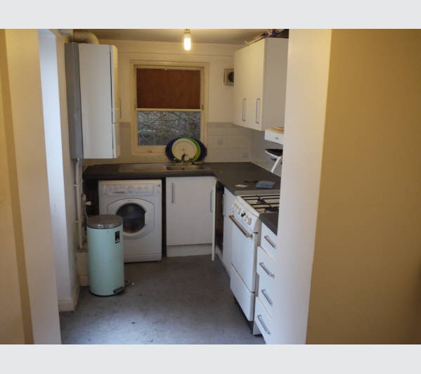 A Leasehold Self-Contained Lower Ground Floor Garden Flat providing One Bedroom Accommodation