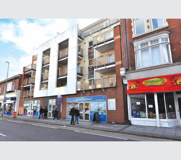 •	Virtual Freehold Shop Investment
