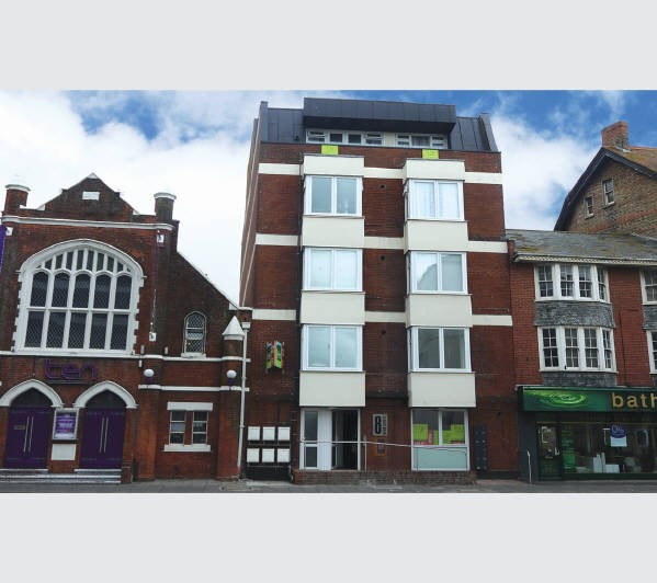 A Leasehold Self-Contained Purpose Built Recently Converted First Floor Flat