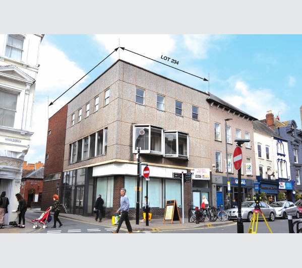 Vacant Freehold Shop and Office