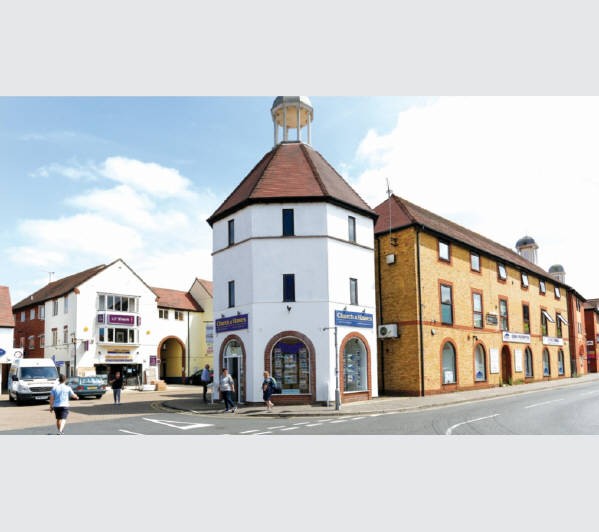 Long Leasehold Shop, Office and Residential Investment
