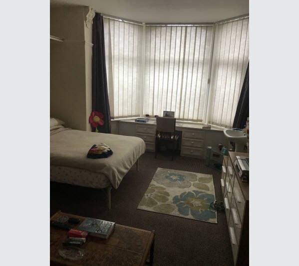 A Freehold Mid Terrace Building internally arranged to provide Seven Self-Contained Flats. Each Flat