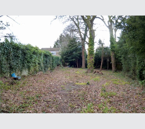 A Freehold Site extending to Approximately 0.067 Hectares (0.166 Acres). Possible potential for Deve