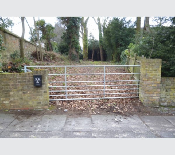 A Freehold Site extending to Approximately 0.067 Hectares (0.166 Acres). Possible potential for Deve
