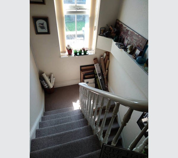 A Freehold Mid Terrace Building