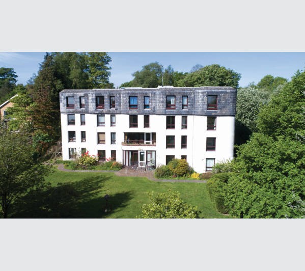 A Substantial Well Located Unbroken Freehold Purpose Built Block