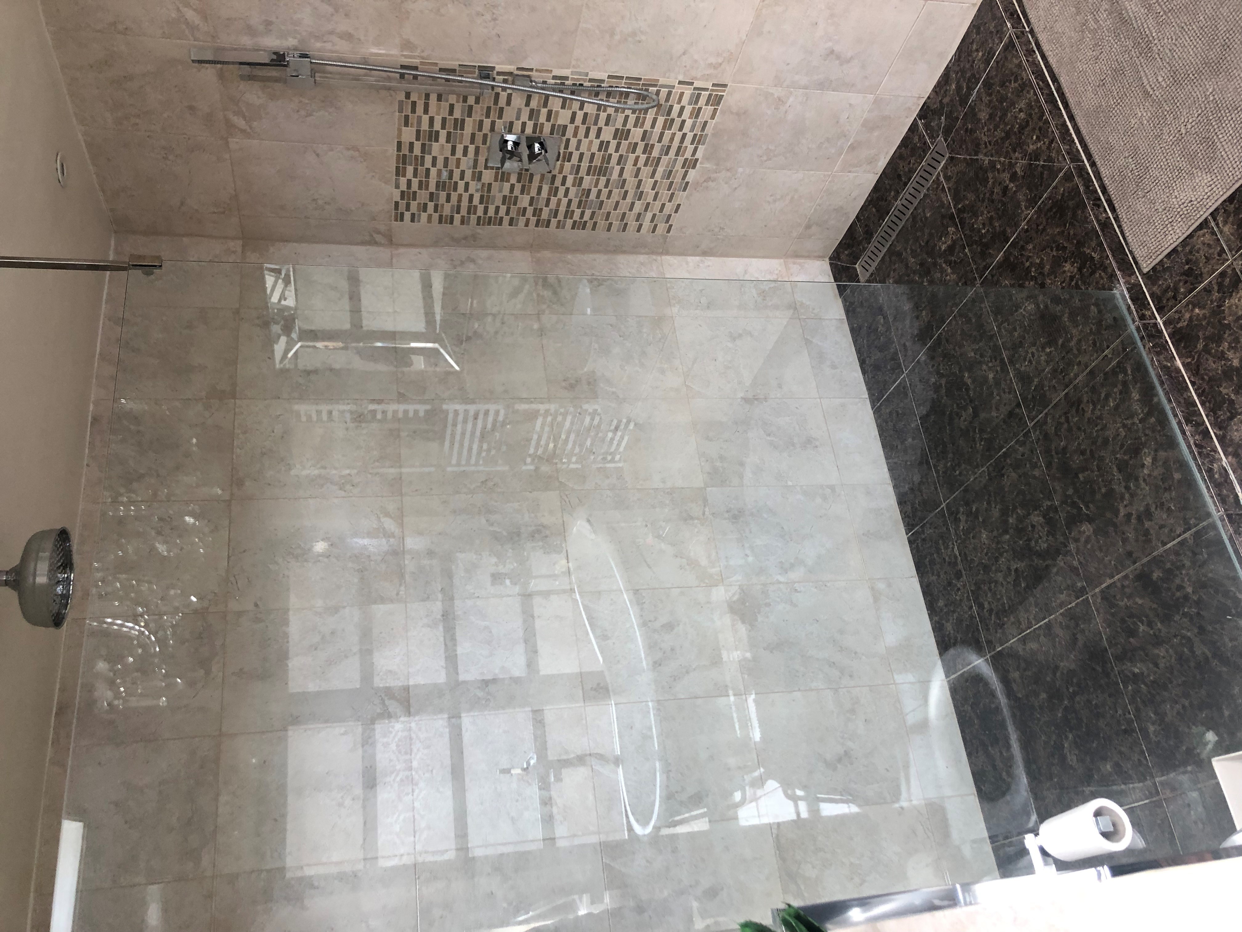 VACANT - Freehold Mid Terrace House