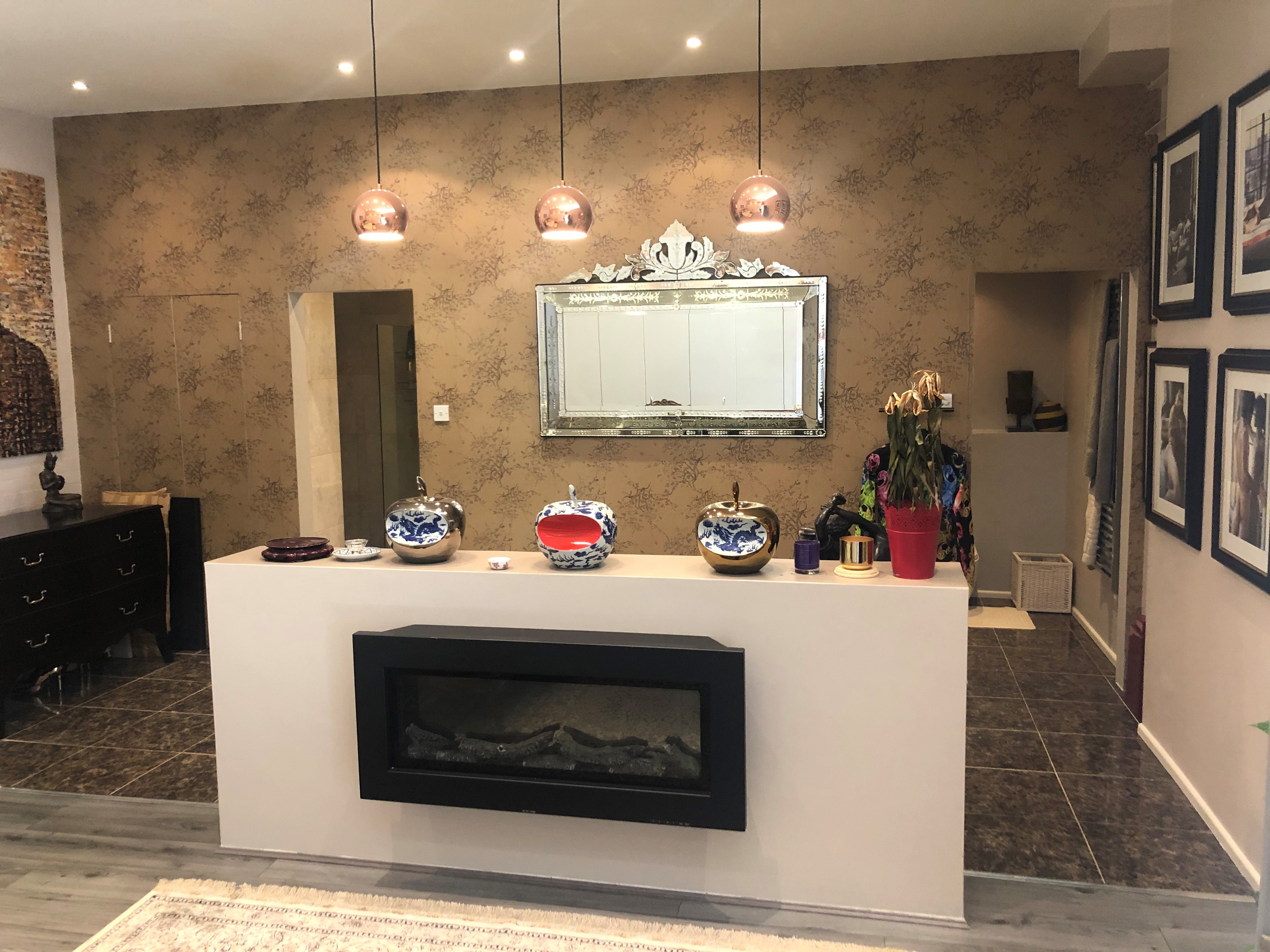 VACANT - Freehold Mid Terrace House