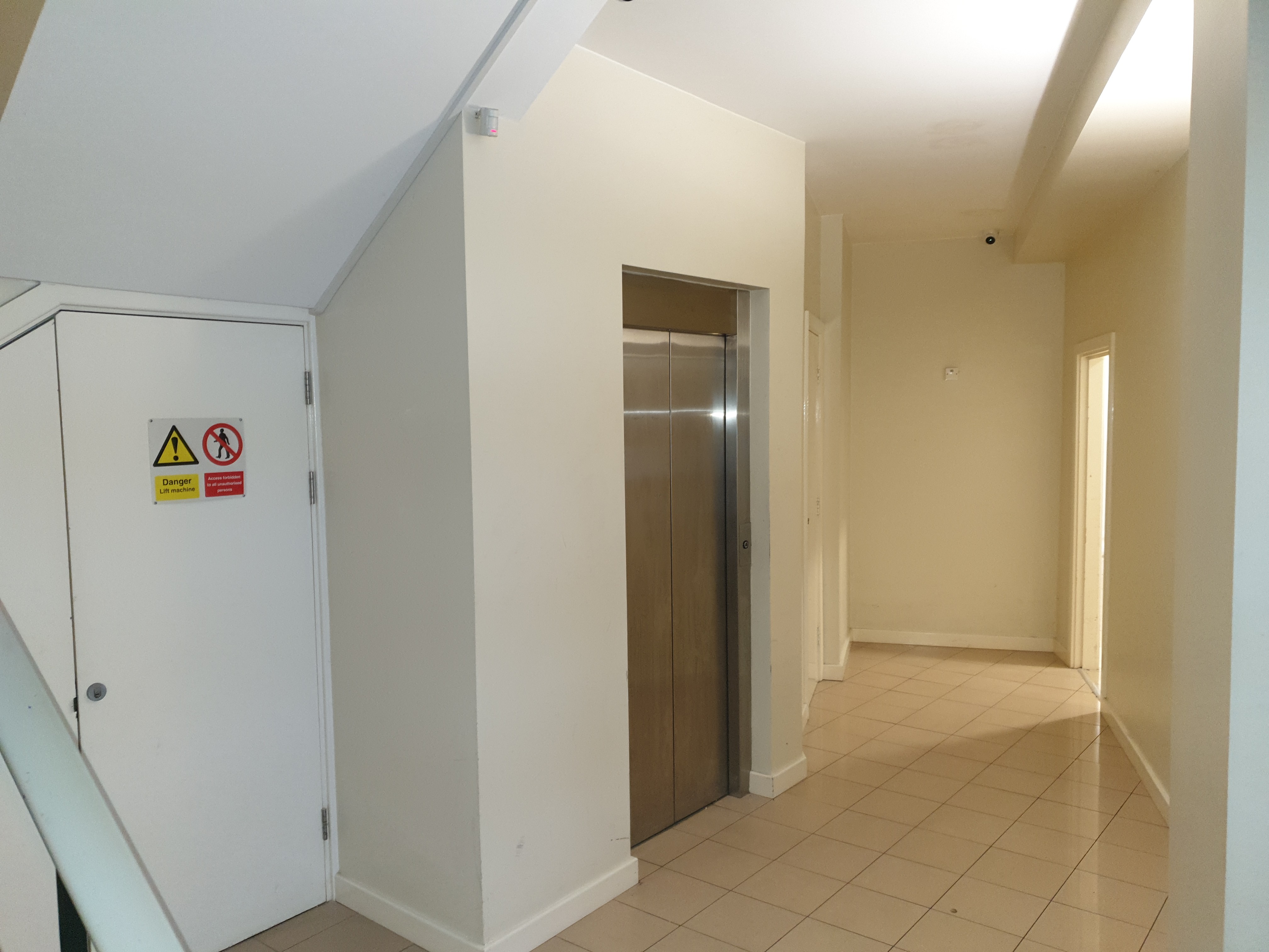 INVESTMENT - Freehold Building