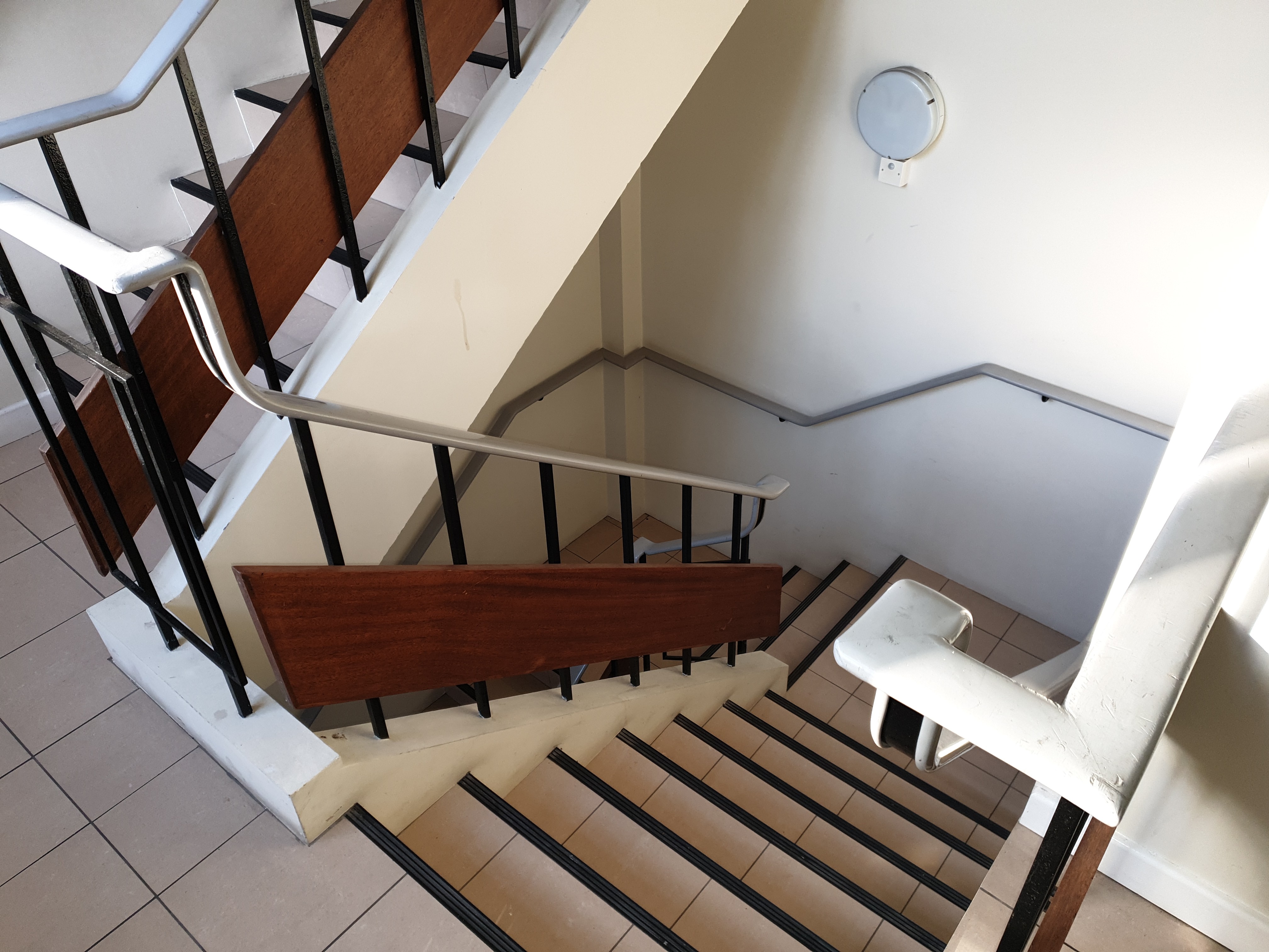 INVESTMENT - Freehold Building