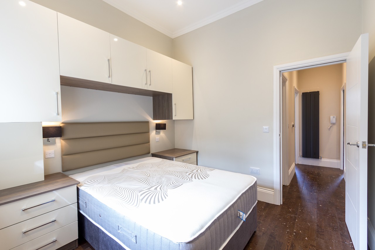 INVESTMENT - Long Leasehold Self Contained First Floor Flat