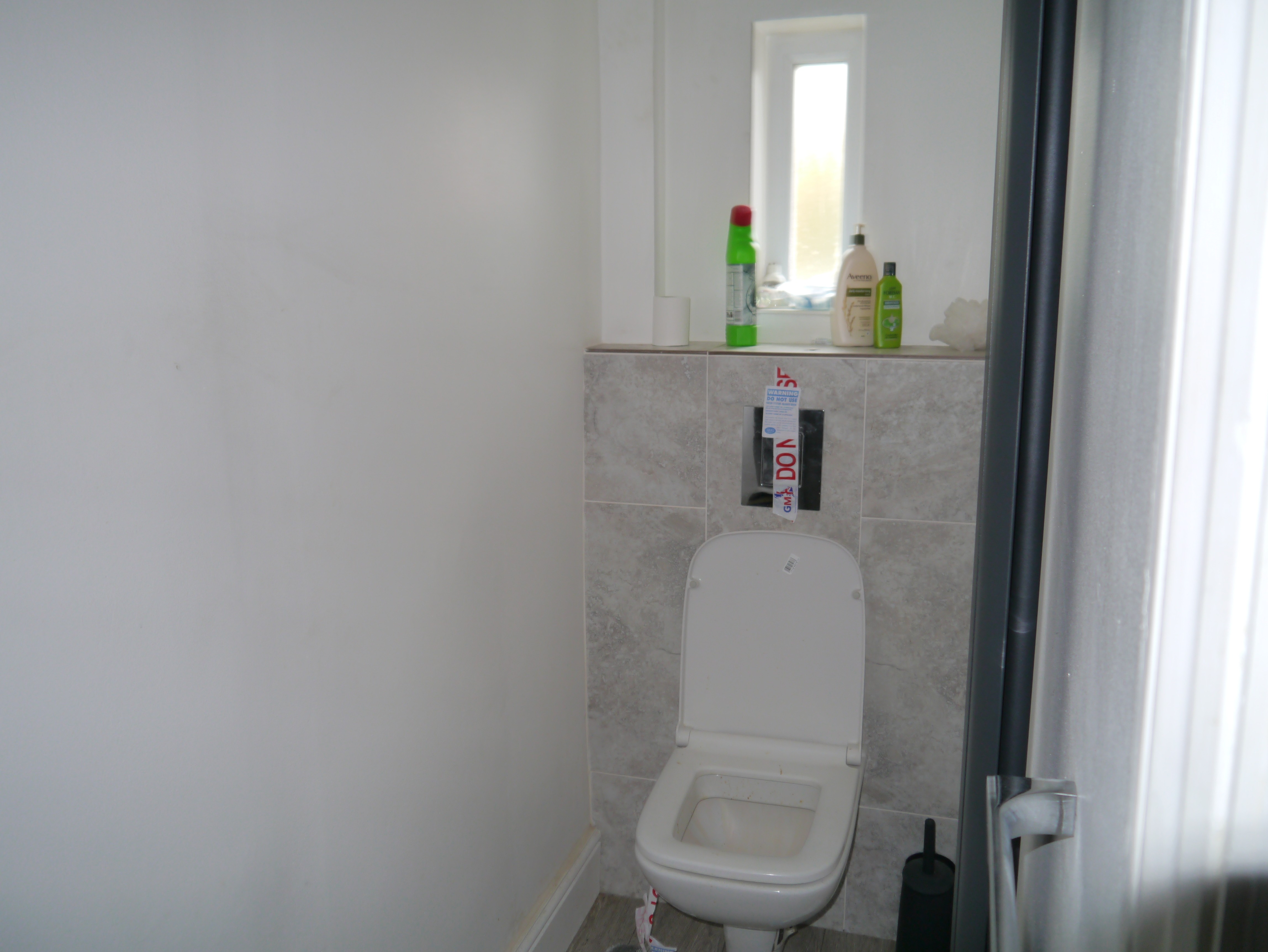 VACANT - Leasehold First and Second Floor Maisonette