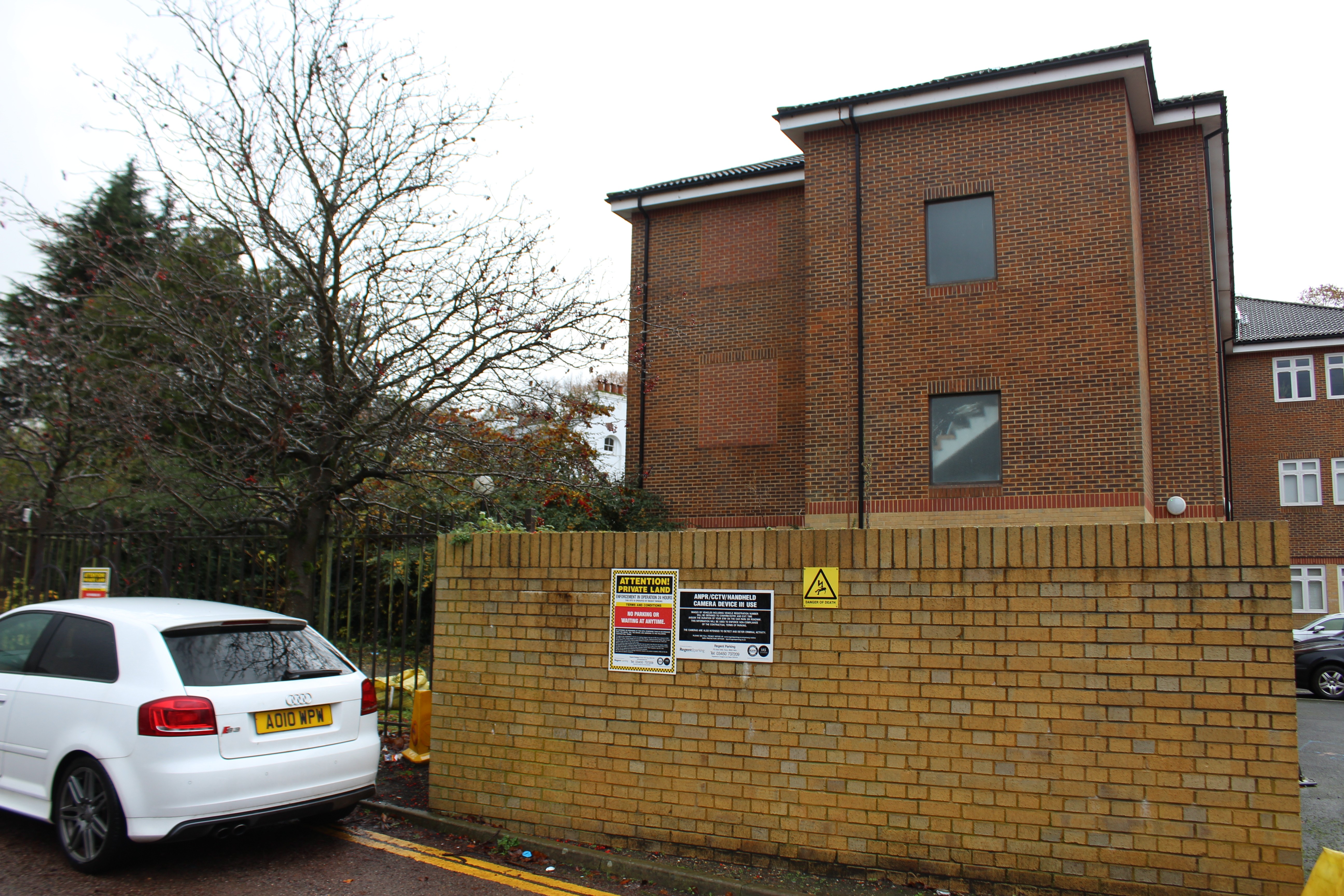 VACANT - Freehold Site with Planning  Permission