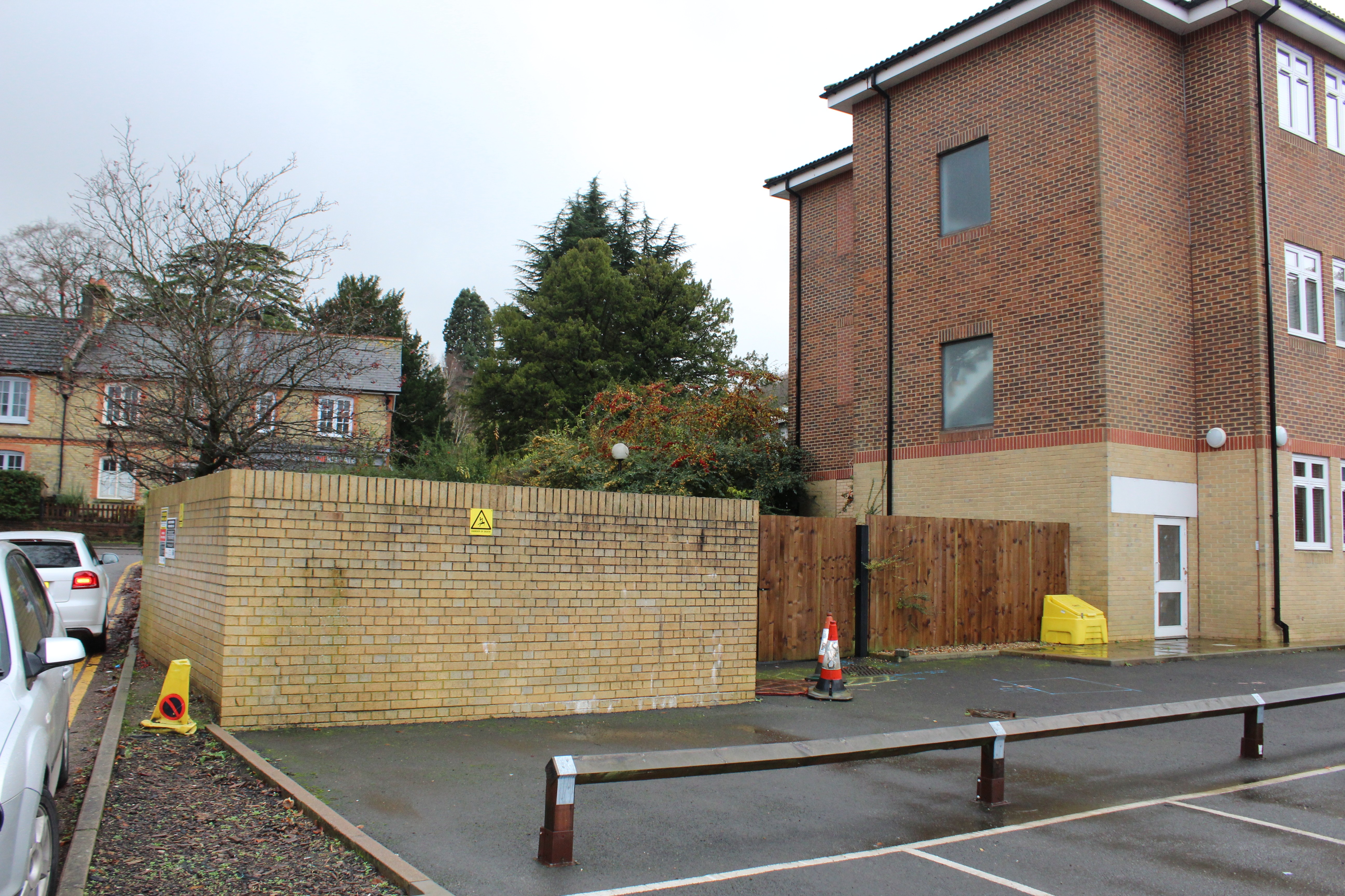 VACANT - Freehold Site with Planning  Permission