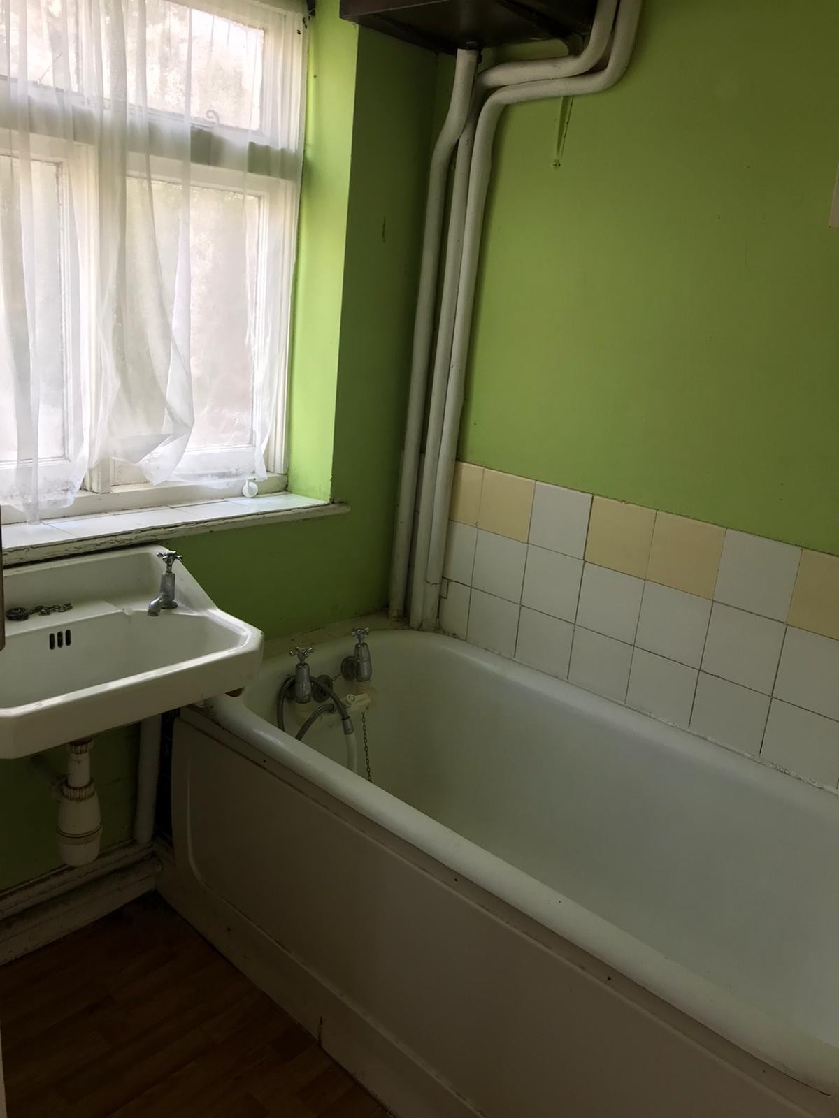 VACANT - Freehold Detached House