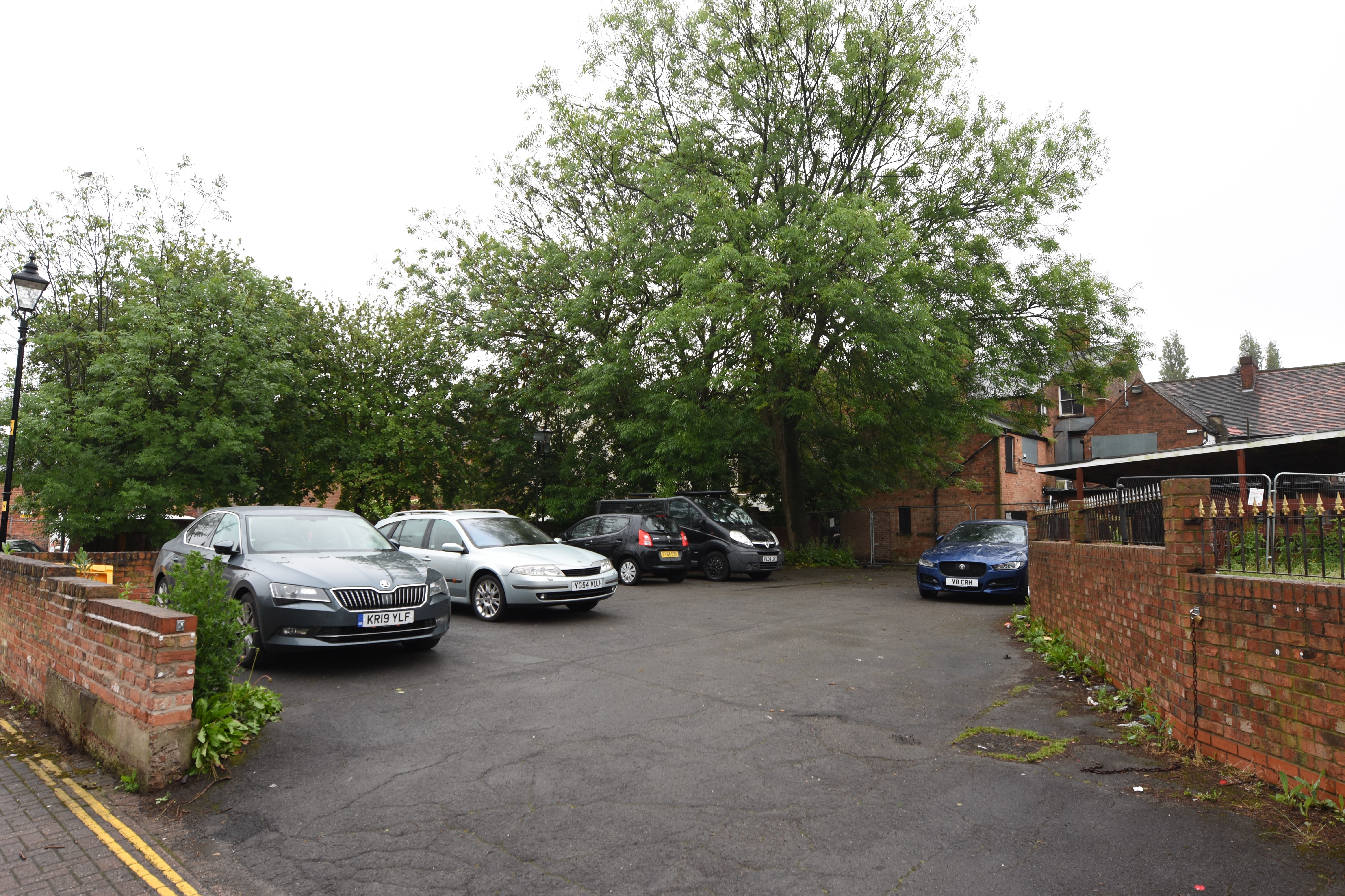 Freehold Vacant Public House with Site