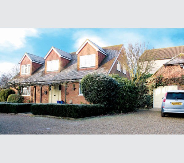 A Freehold Site extending to Approximately 0.957 Hectares (2.366 Acres)