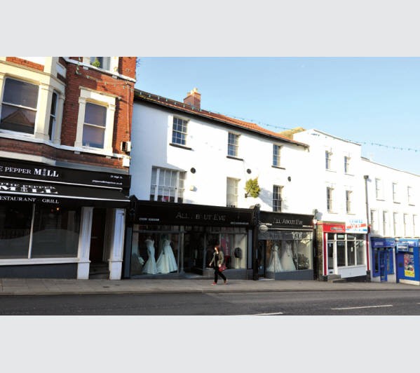 Freehold Shop Investment and Vacant Upper Parts