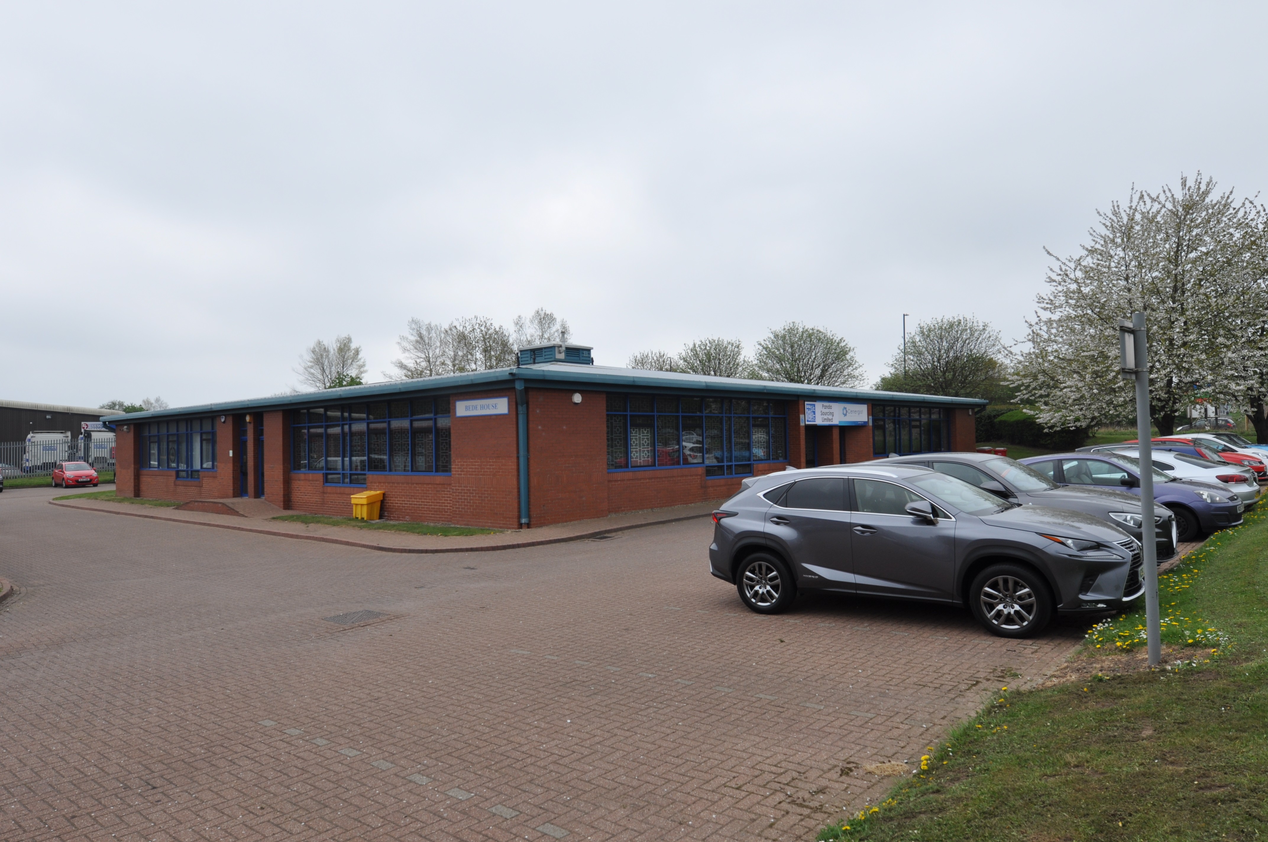 Leasehold Office and Ground Rent Investment
