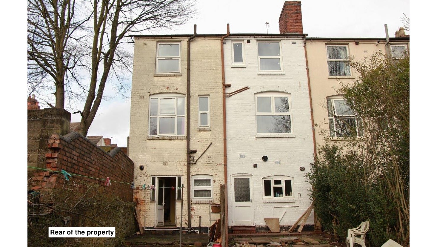 Freehold End of Terrace House