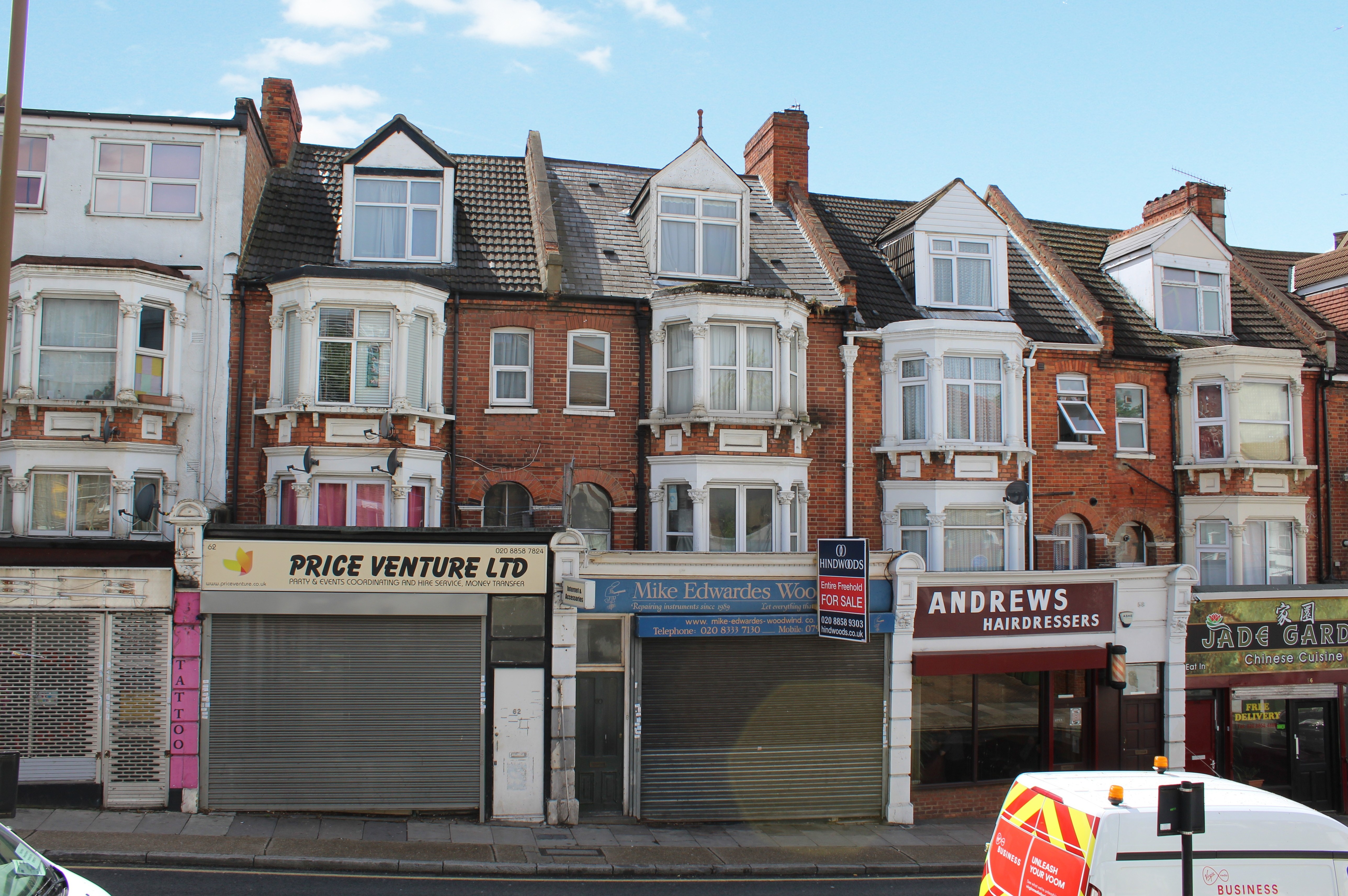 INVESTMENT/DEVELOPMENT - Freehold Building 