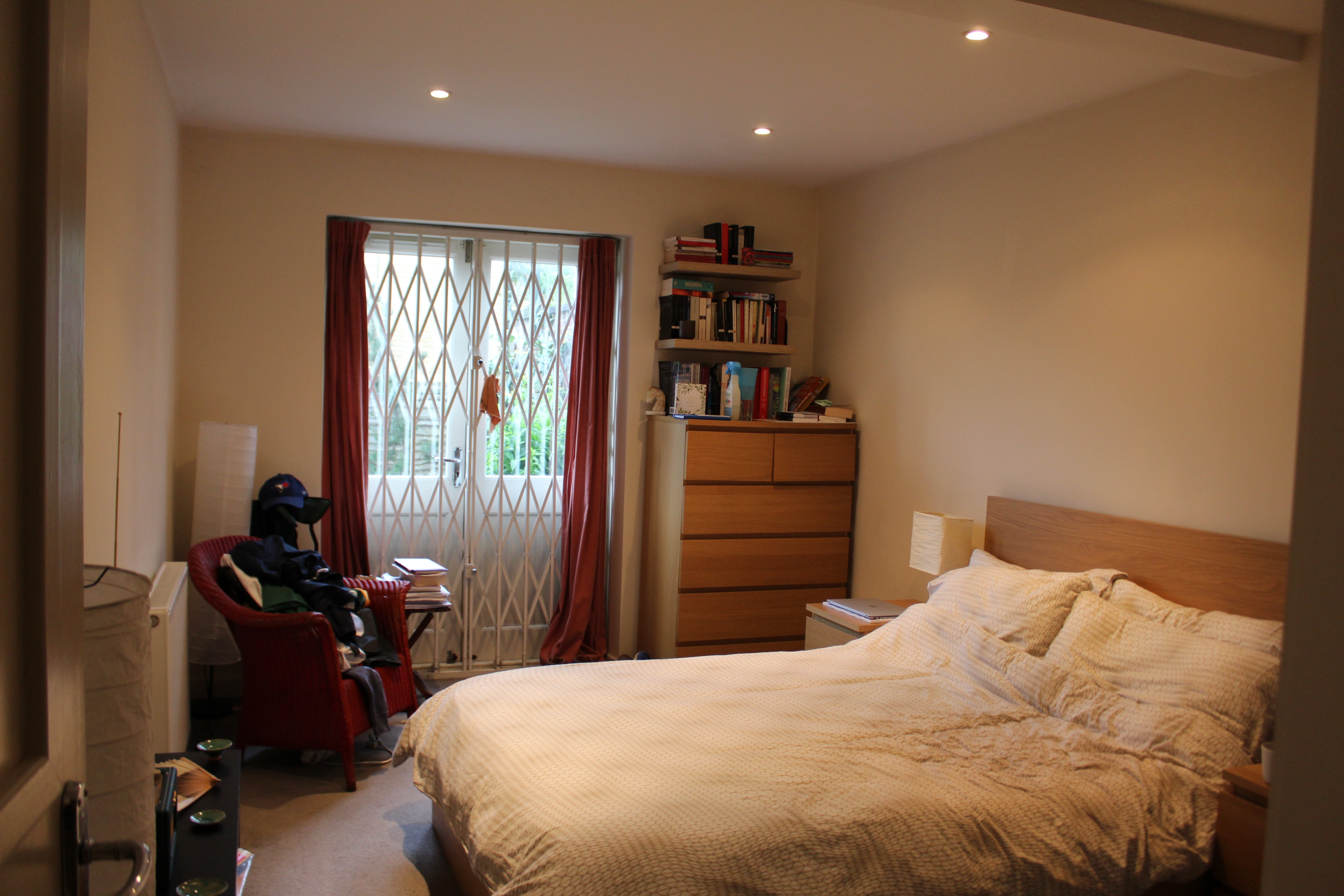 INVESTMENT - Leasehold Self Contained Lower Ground Floor Garden Flat