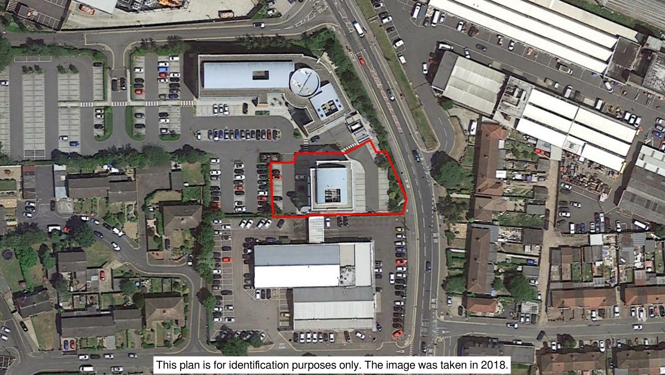 VACANT - Freehold Former Office Building with Planning 
