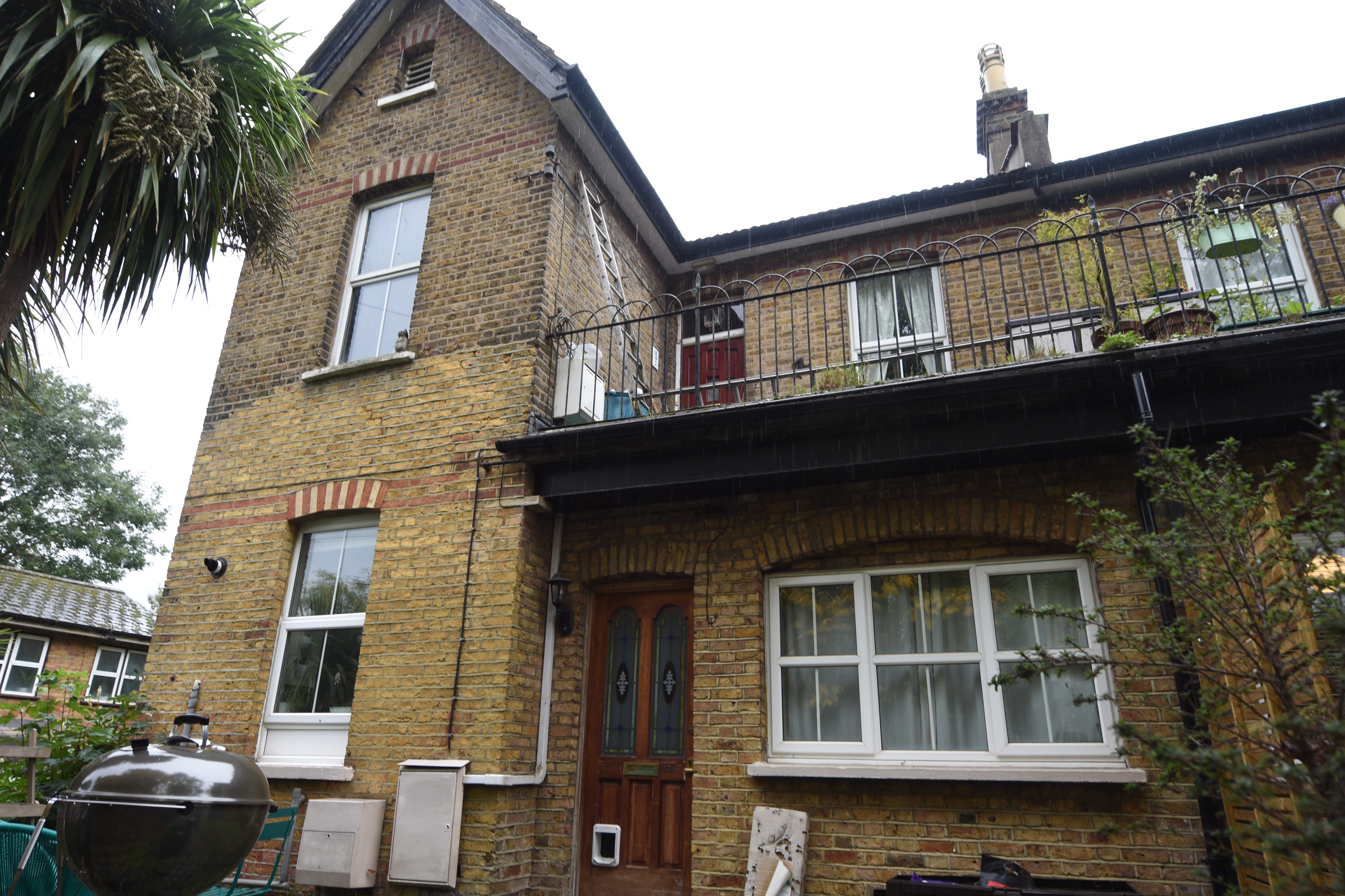 INVESTMENT - A Leasehold Self-Contained First Floor Flat