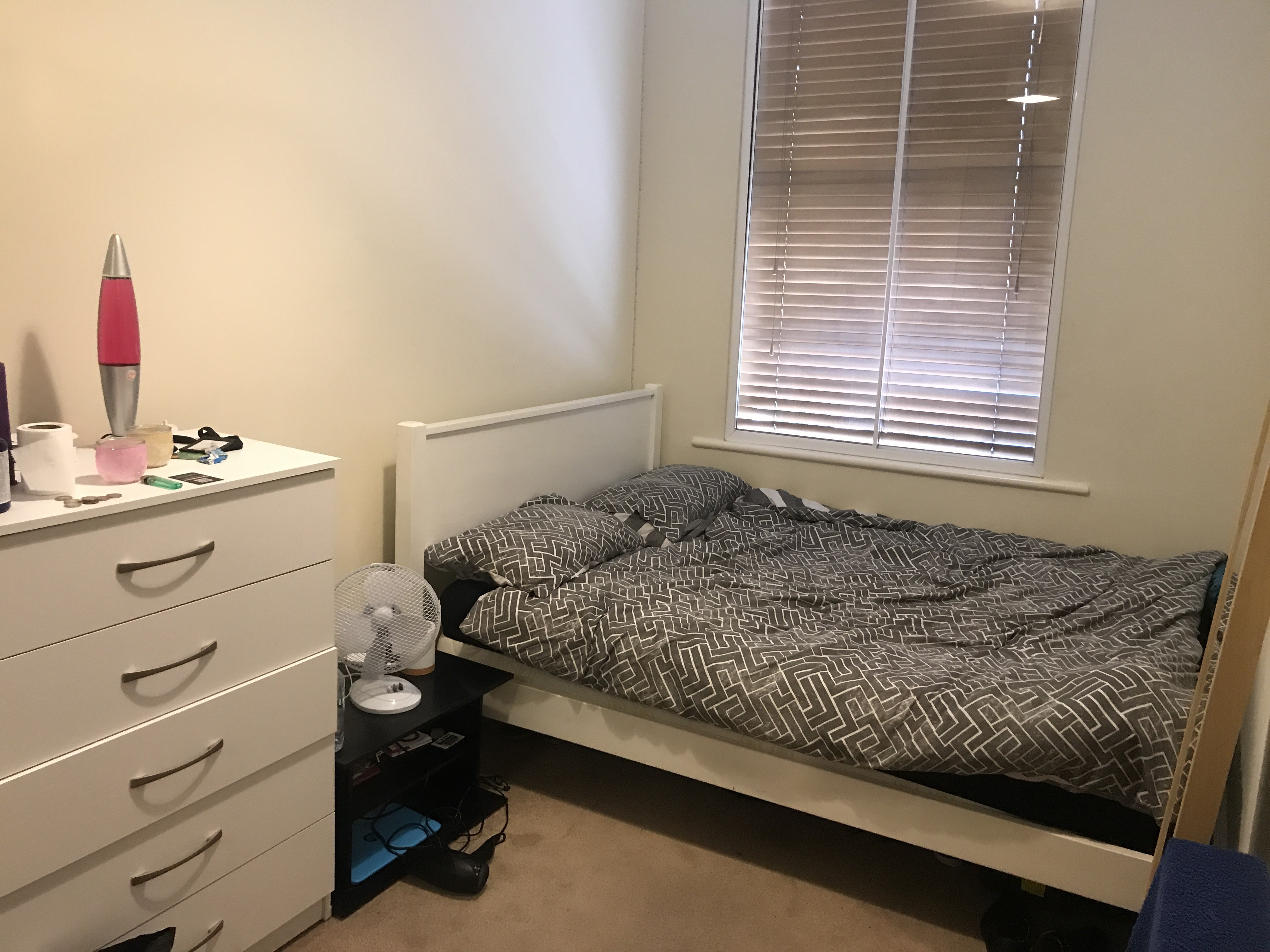 INVESTMENT - Freehold Mid Terrace Building