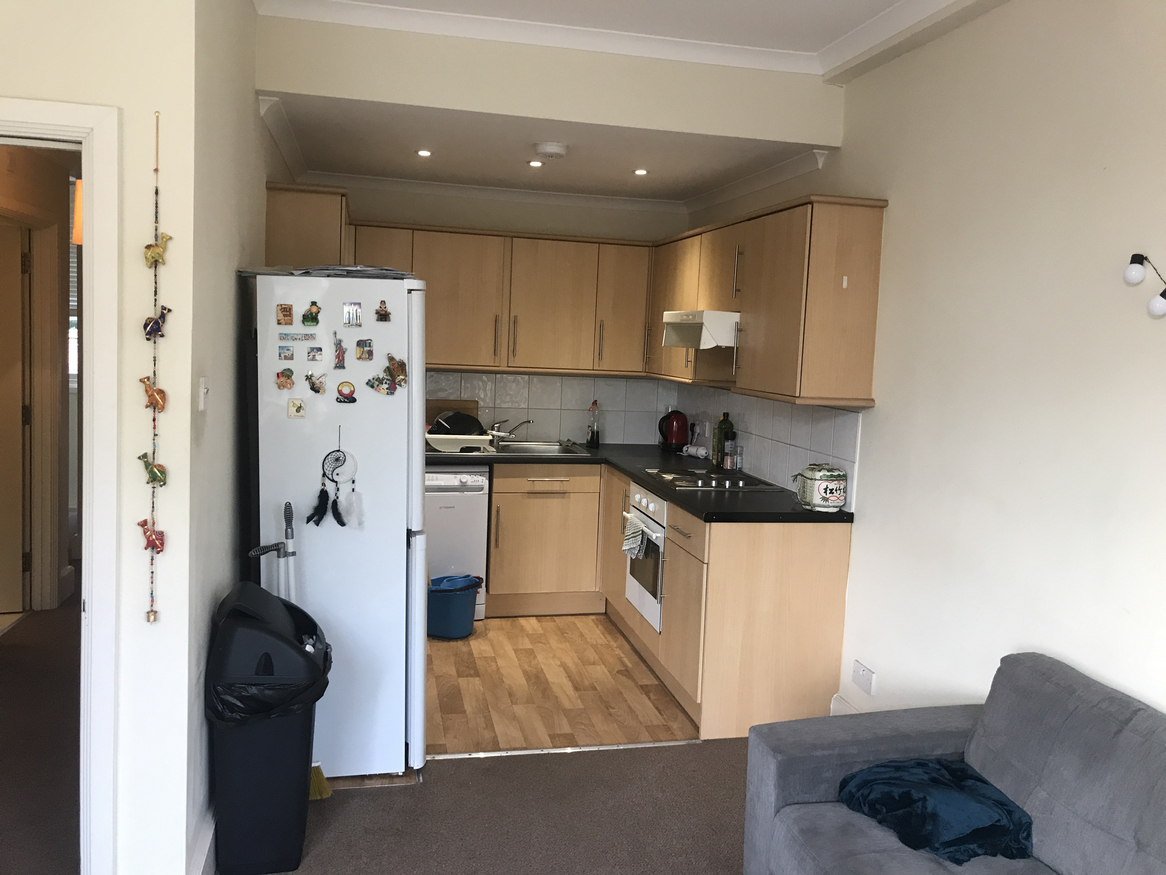 INVESTMENT - Freehold Mid Terrace Building